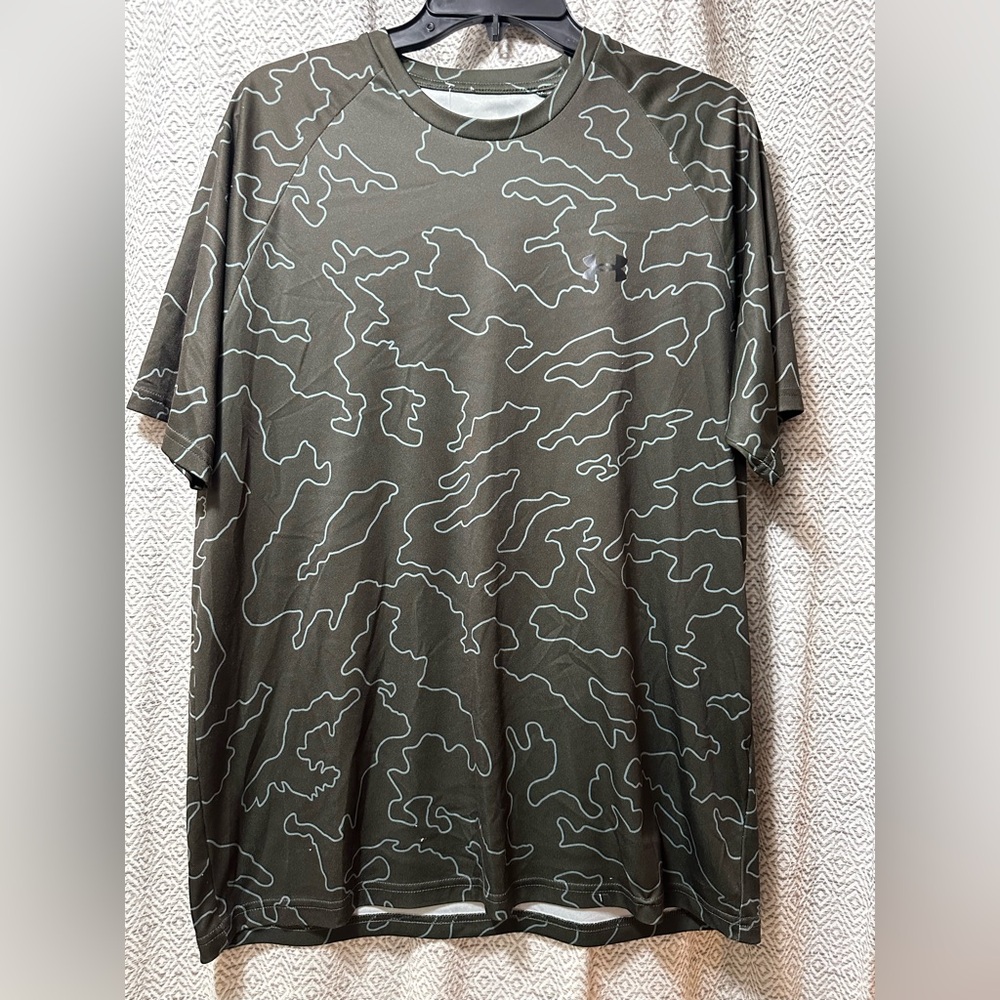 Under Armour Gray/Black with baby blue Camouflage Short Sleeve Tee